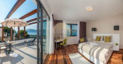 Otok Čiovo – Potpuno opremljena vila s bazenom i pogledom na more – 6 spavaćih soba!