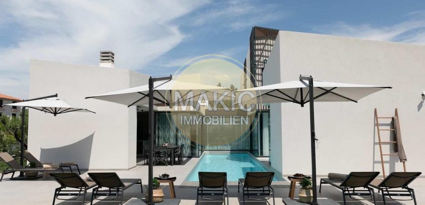 ISTRIEN – Luxuriöse und moderne Villa nur rund 8 km vom Meer entfernt!