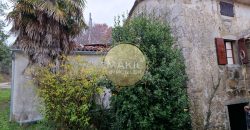 ISTRIA – Buzet – partially demolished house