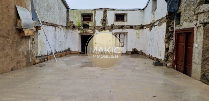 ISTRIA – Buzet – partially demolished house