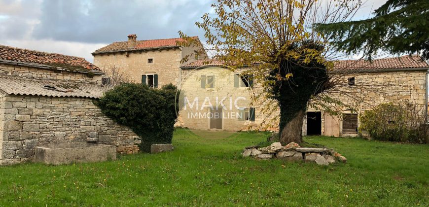 ISTRIA – BEAUTIFUL OLD HOUSE IN A QUIET LOCATION