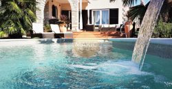 ISTRIA – Luxury Villa in Umag, First Row to the Sea