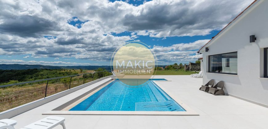 ISTRIA –  Luxury Villa with Pool and Views of the Istrian Hills – Your Oasis of Comfort near the Town of Buzet