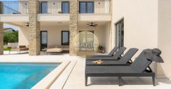 ISTRIEN – Exkluzivna Villa in Buje: Luxuriöse Versteck mit Verzauberten Panoramablicken